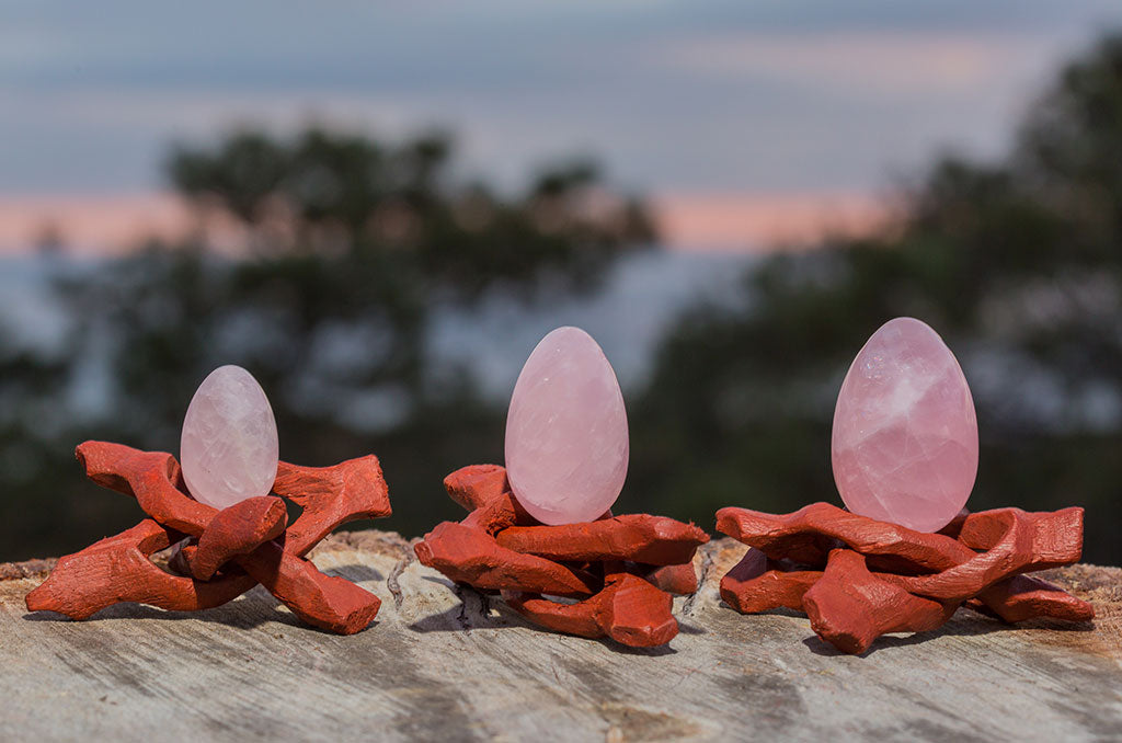 Be Love and Attract Love With 6 Rose Quartz Rituals